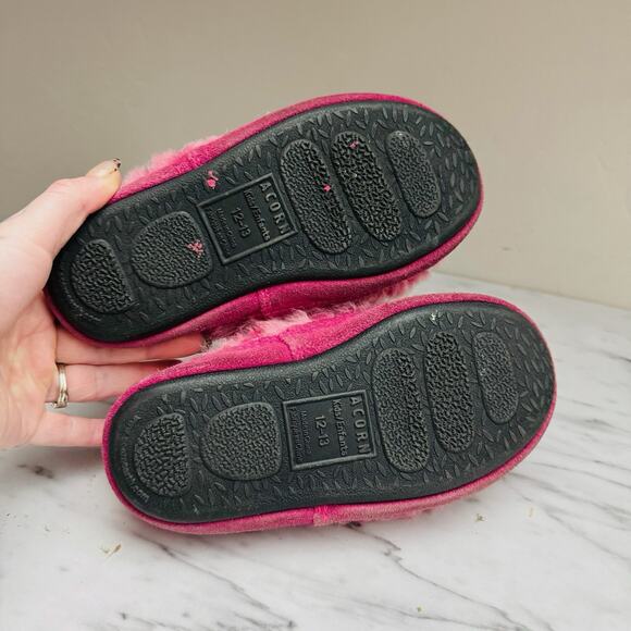 Acorn Pink Fuzzy Slippers Girls Size 12-13 - Picture 7 of 8
